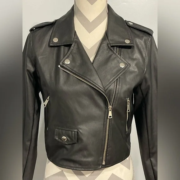 PrettyLittleThing Black Leather Biker Jacket - Picture 2 of 12